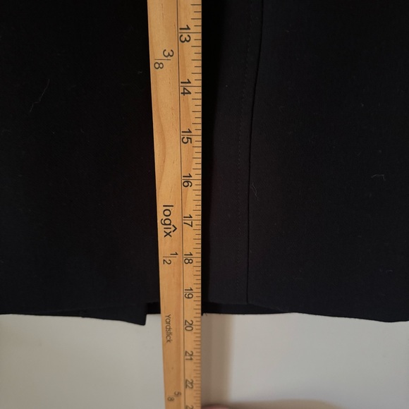 LOFT Petite Pencil Skirt Black 4P Above-the-Knee Classic Workwear - Picture 7 of 11